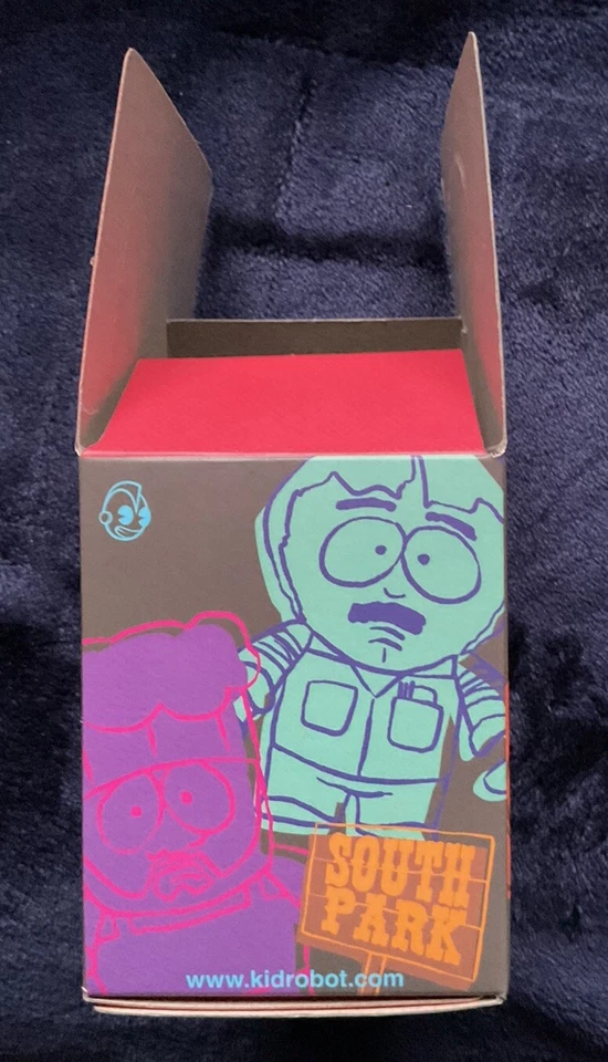 KIDROBOT SOUTH PARK MISTER SLAVE C/W BOX CARD FOIL - Image 4 of 4