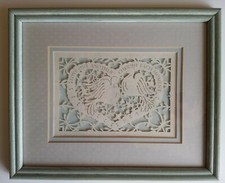 Figi Graphics Country Cuts Scherenschnitte Beautiful Heart Design