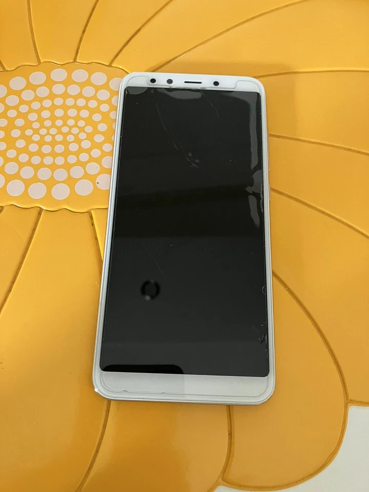 Xiaomi Mi A2 - 64GB - Oro (Versione Global) (Dual SIM), foto 2 di 5