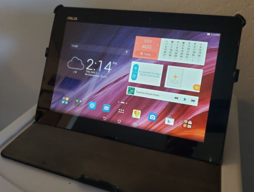 Asus Transformer Pad K00C (Also known as TF701T ) - Picture 1 of 8
