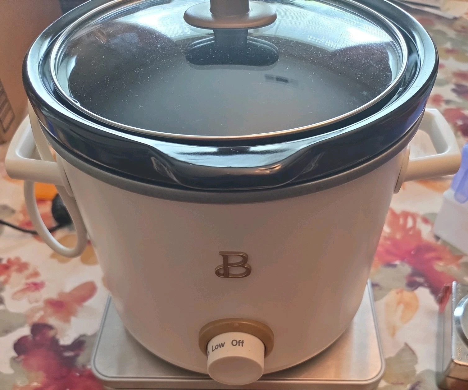 BEAUTIFUL Slow Cooker Porcini White 2 Quart Pot Drew Barrymore 2Q -NO BOX