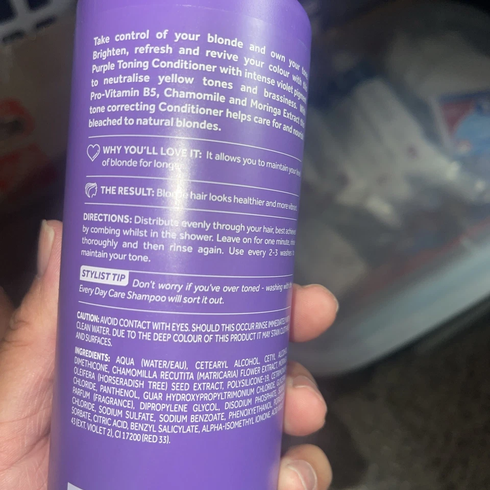 Acondicionador tonificante Lee Stafford Bleach Blondes Purple Reign 500 ml/16,9 fl oz Foto 2 de 2