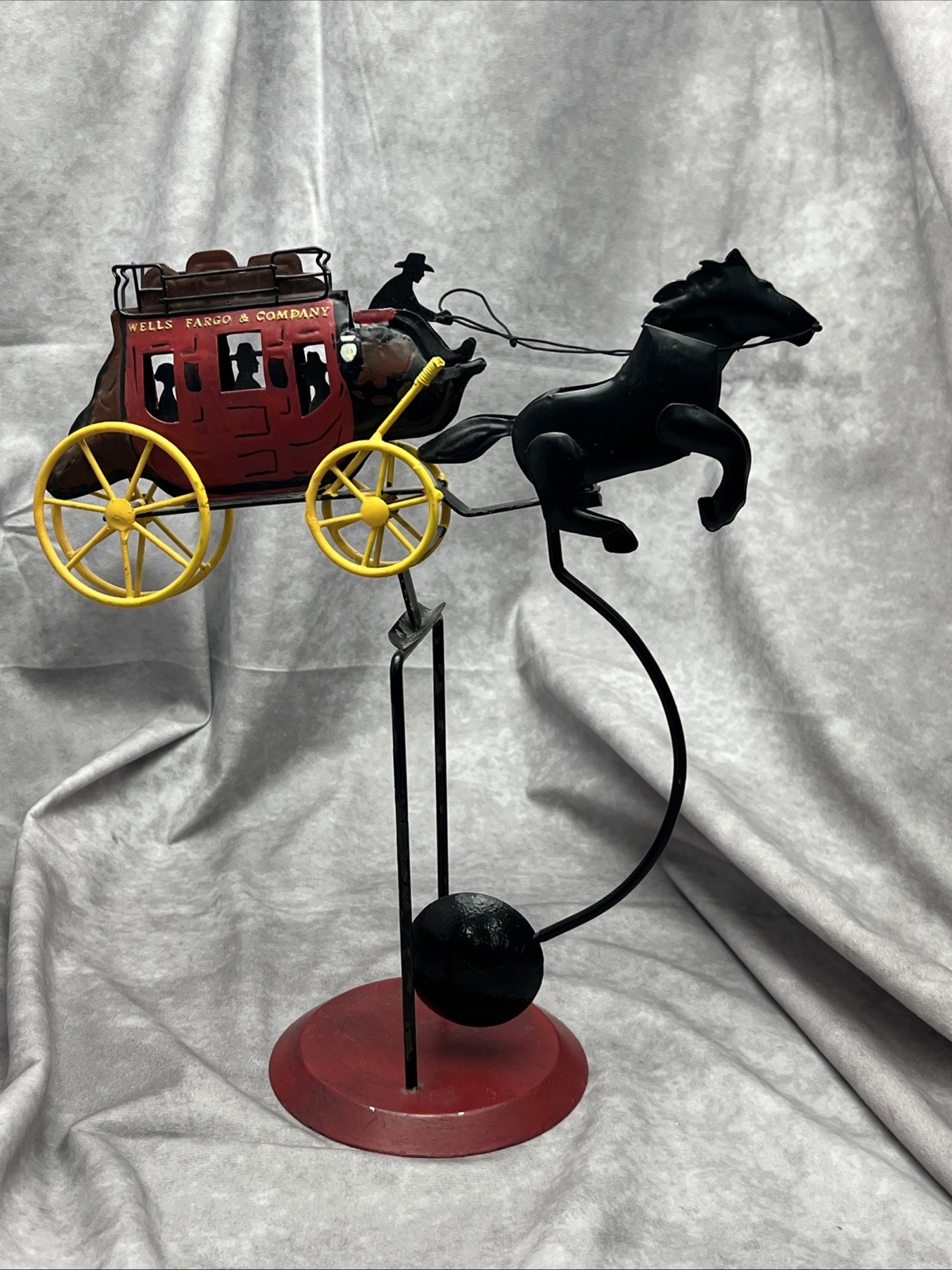 2006 Wells Fargo Horse and Stagecoach Balance Pendulum Cast Iron Toy 13.5" x 12"