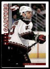 1997-98 Score #139 Mike Gartner