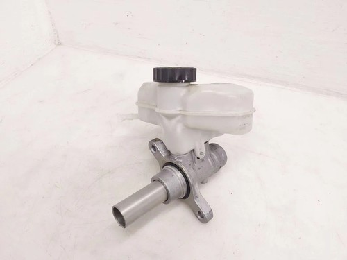 BMW 5 G30 Bremszylinder 6871185 2.0 2018 33492327