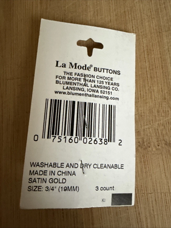 Vintage LaMode 3 Satin Gold Round Shank Buttons 3/4” 19mm New On Card - Image 3 of 4