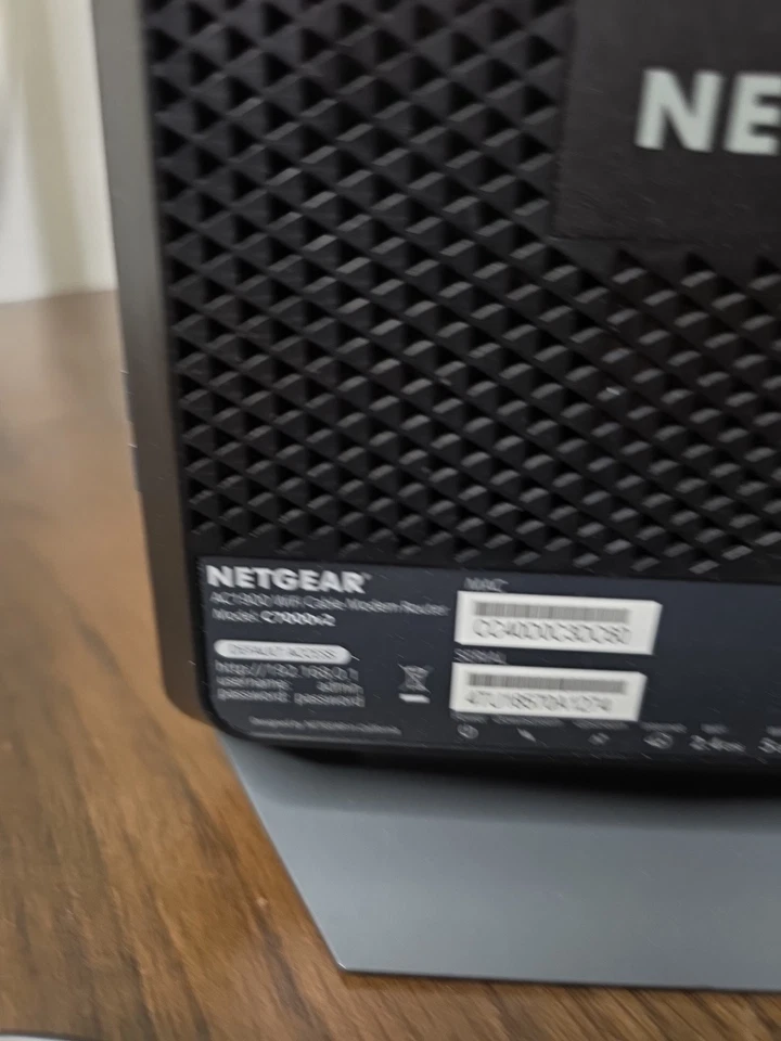 Módem por cable WiFi Netgear Nighthawk C7000v2 AC1900 Xfinity Comcast Spectrum Cox Foto 3 de 4