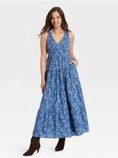 Universal Thread Blue Floral Maxi Dress with V-Neck size large