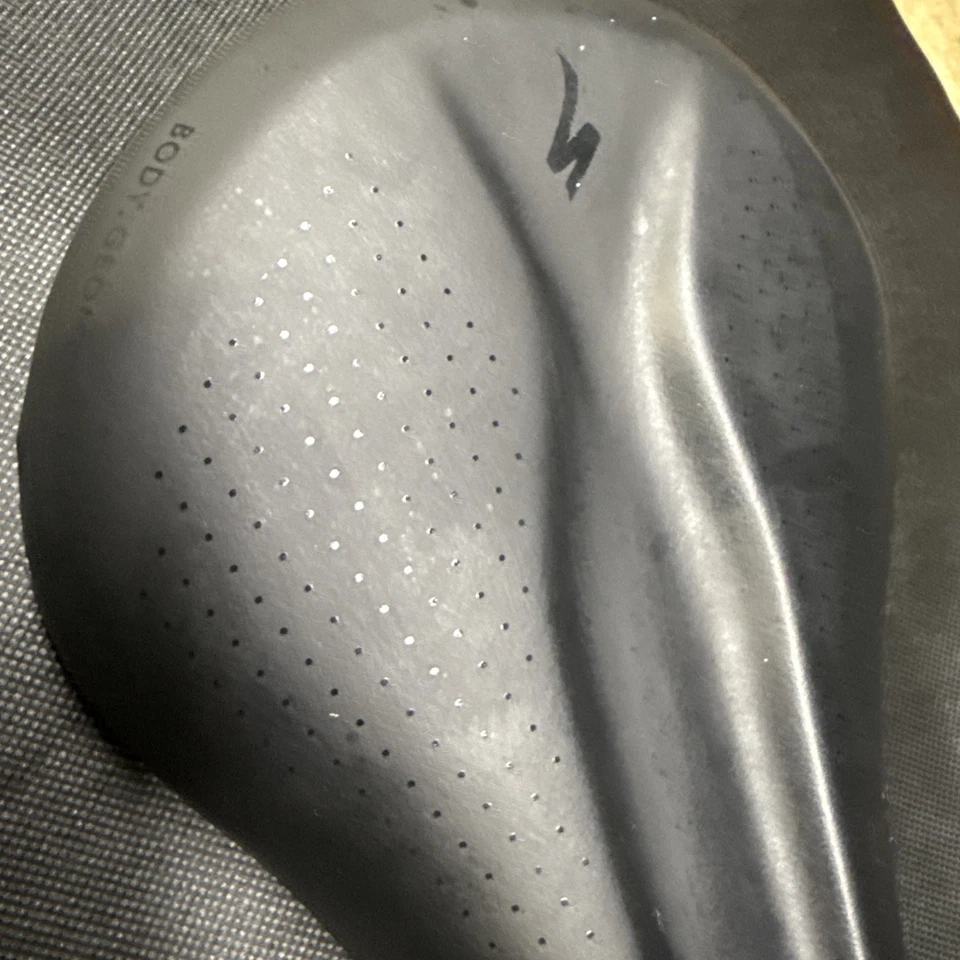 Sillín Specialized Bridge Body Geometry Racing And Gravel 143 mm negro Foto 2 de 4