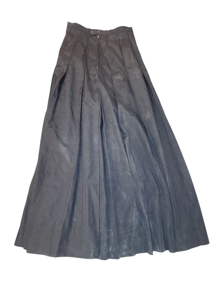 Women's Long Black Vintage Pleated Skirt Zipper size 10 - Image 2 of 4