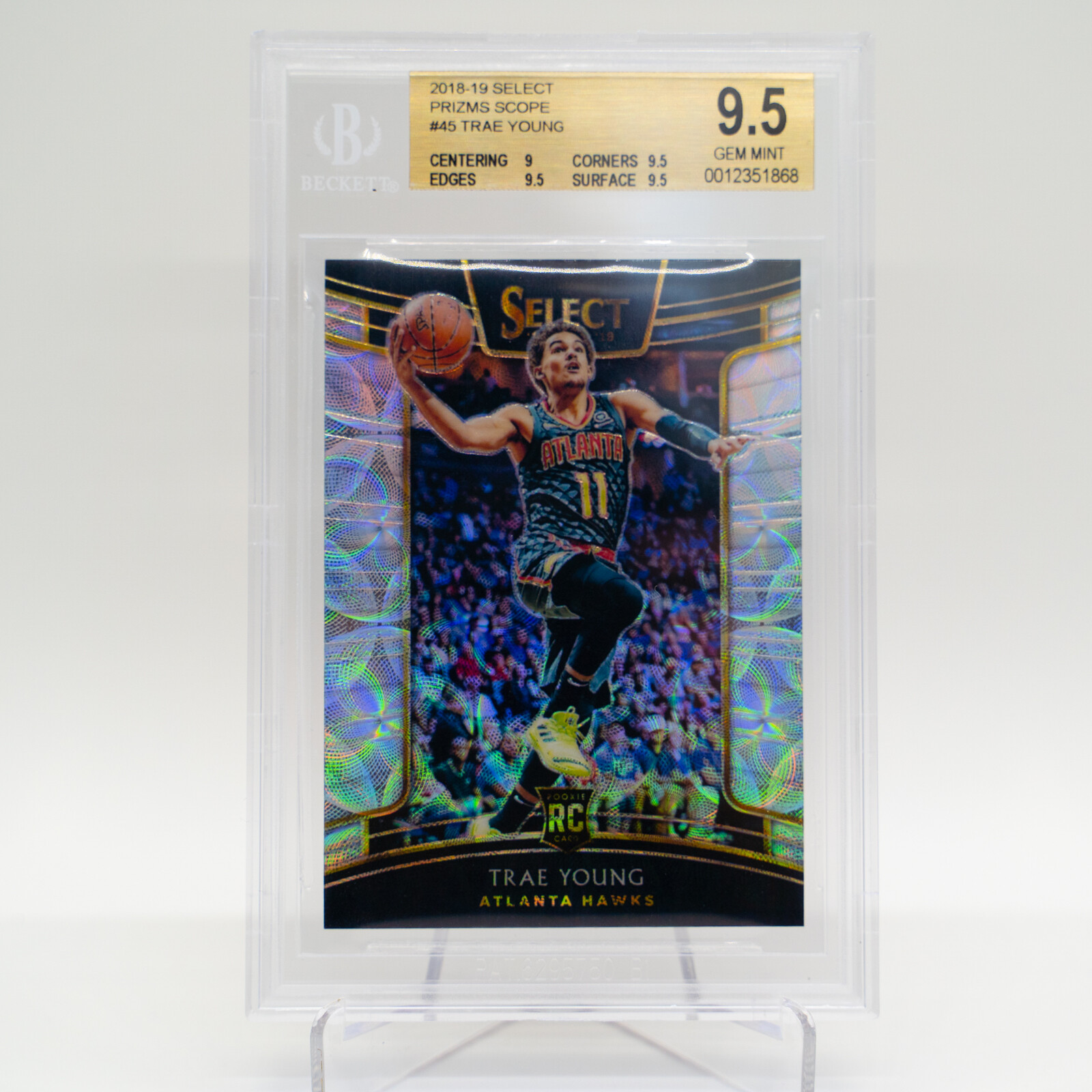 2018-19 Trae Young #45 Prizms Scope Select Rookie RC BGS 9.5 POP 14 !!