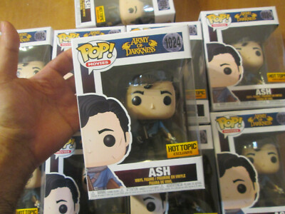 FUNKO POP MOVIES ARMY OF DARKNESS ASH 1024 EXCLUSIVE HOT TOPIC HORROR 