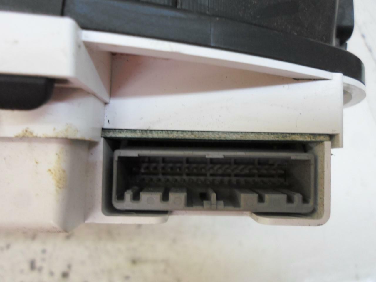 SPEEDOMETER INSTRUMENT CLUSTER HONDA PILOT 2007 2008 78100S9VA52 OEM