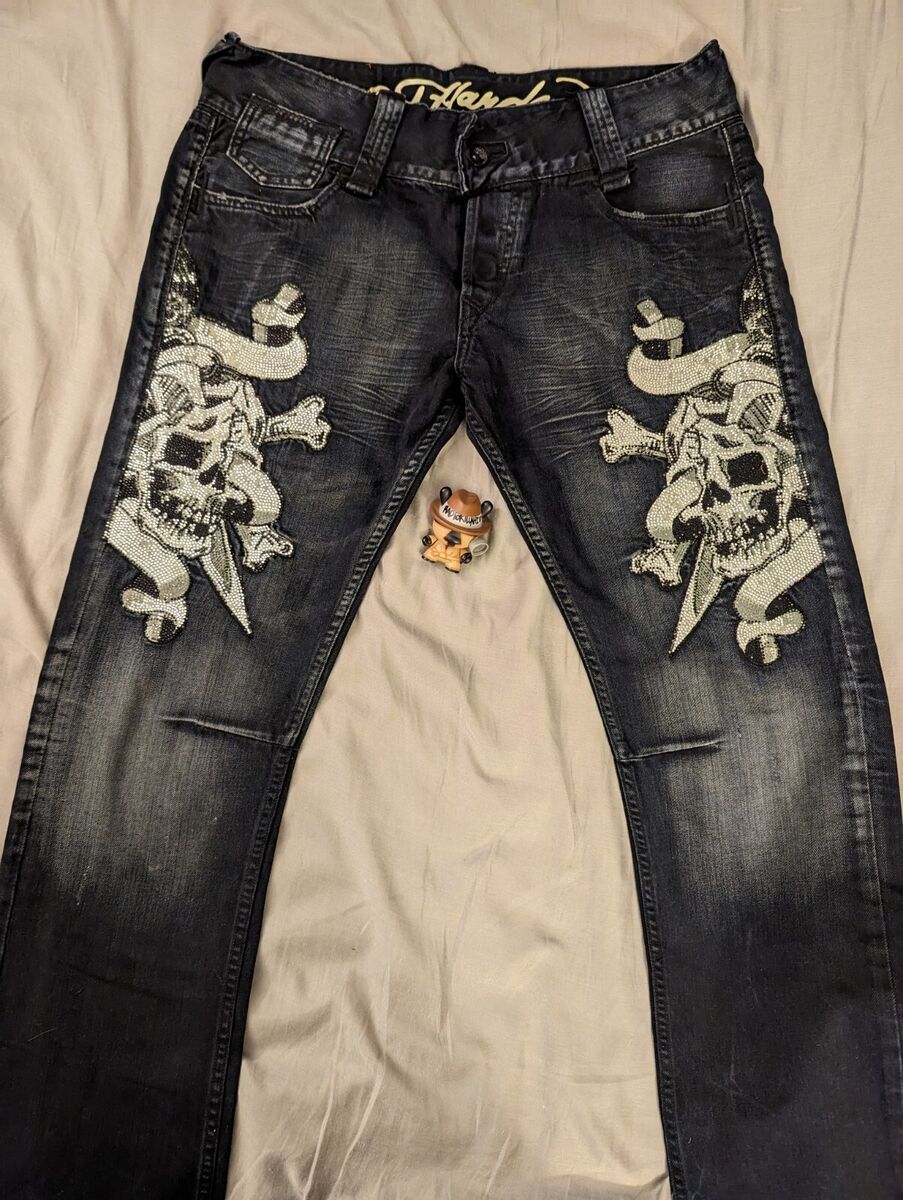 Ed Hardy Jeans Men's 36x34 Swarovski Crystal Skull Button Ed Hardy Jeans Men's 36x34 Swarovski Crystal Skull Button