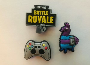 New-Fortnite-Shoe-Bracelet-Wristband-Charm