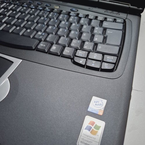 Retro Laptop ACER Travelmate 273x 14" Pentium4 256DDR 20Gb HDD FDD combo... - Zdjęcie 7 z 19