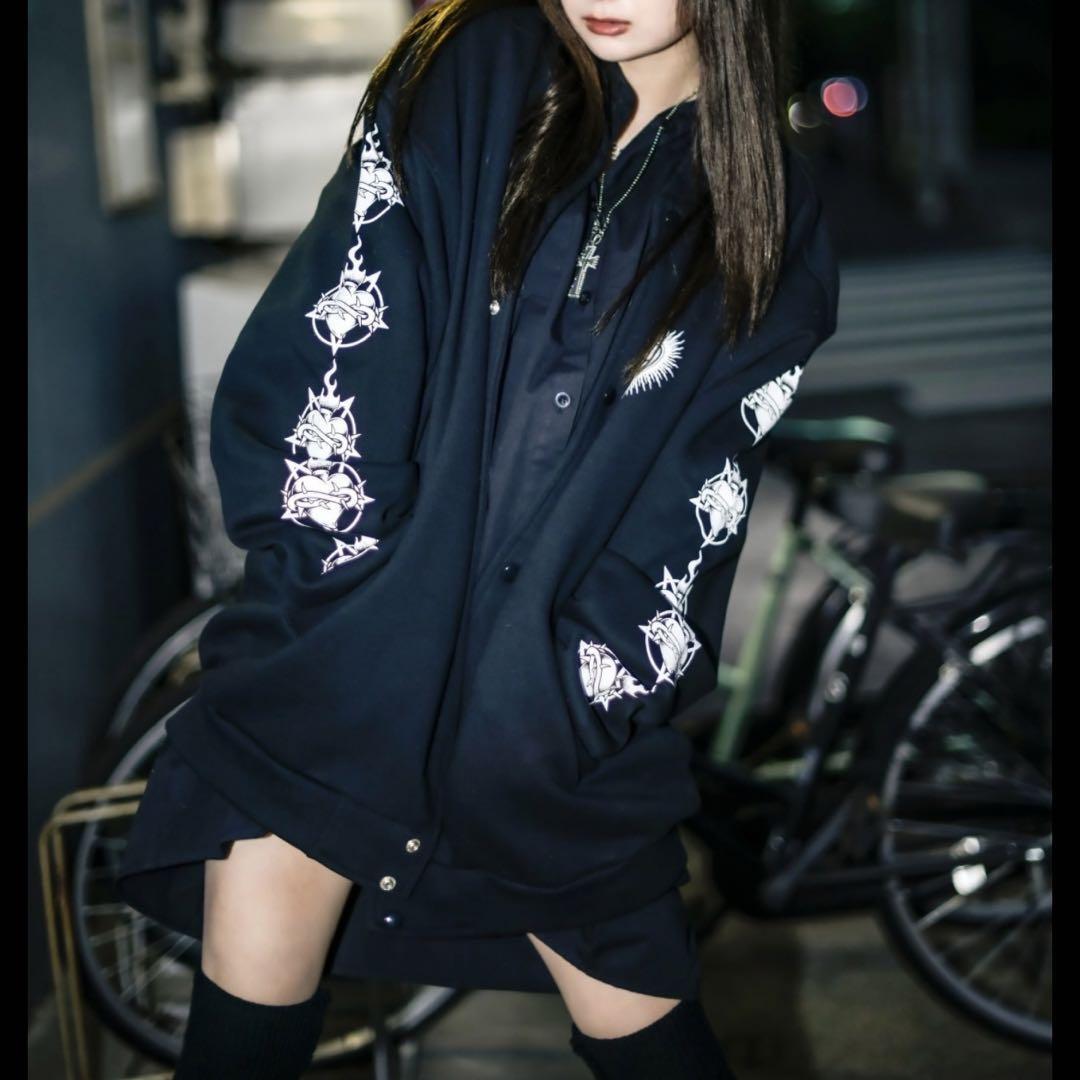 KRY clothing トレーナー T.M.C.S×KRY」 | KRY clothing