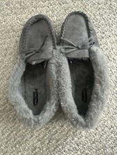 Nautica Women's Moccasin Slippers Size 8 Gray Faux Fur Suede