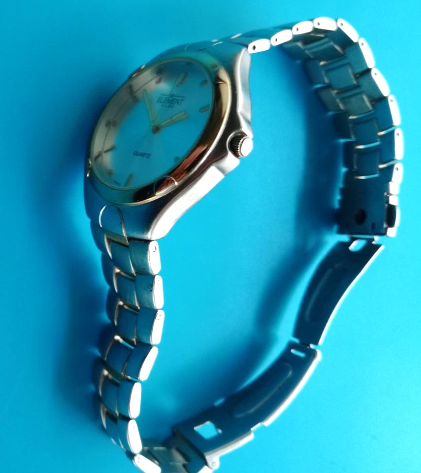 Элемент кварцевые мужские часы из нержавеющей стали - двухцветный металлический браслет новый аккумулятор - Изображение 4 из 4