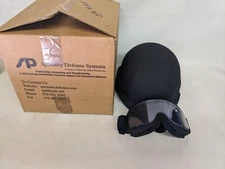 Specialty Defense Systems Lightweight Combat Helmet Size Large & Goggles (B9)