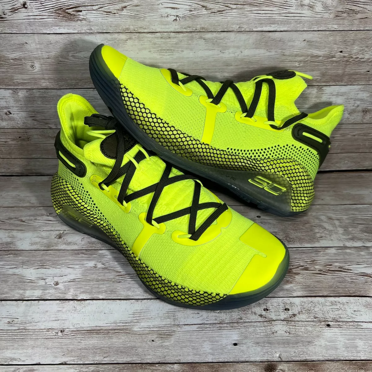 Mens Armour Curry 6 Coy Fish Neon Shoes 3020612-302 Size 7