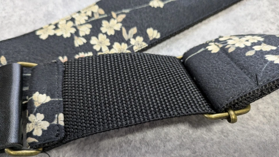 Aria SPS-2000Wg Correa Japonesa Patrón Sakura para Guitarra y Bajo Nueva con Seguimiento# Foto 4 de 4