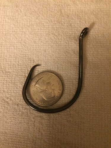 12/0 OFFSET CIRCLE HOOKS FOR TROPHY CATFISH! CATFISH BUSTERS TACKLE LIP STICKERS - Picture 3 of 6