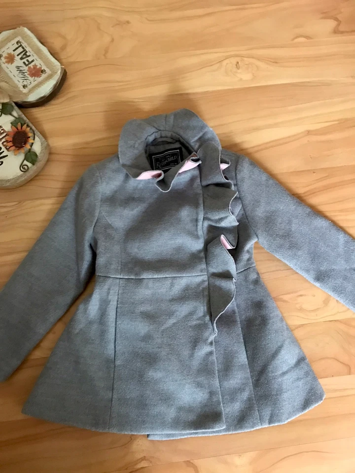 Conjunto Abrigo Niñas Rothschild Gris Y Rosa Talla 4/5 Con Pantalón Talla 4 Foto 3 de 4