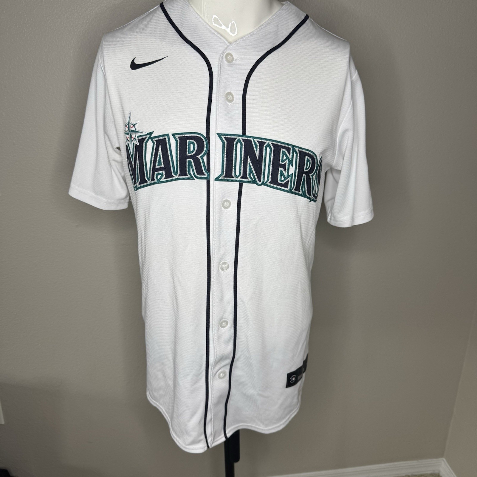 Picture 1 of 6