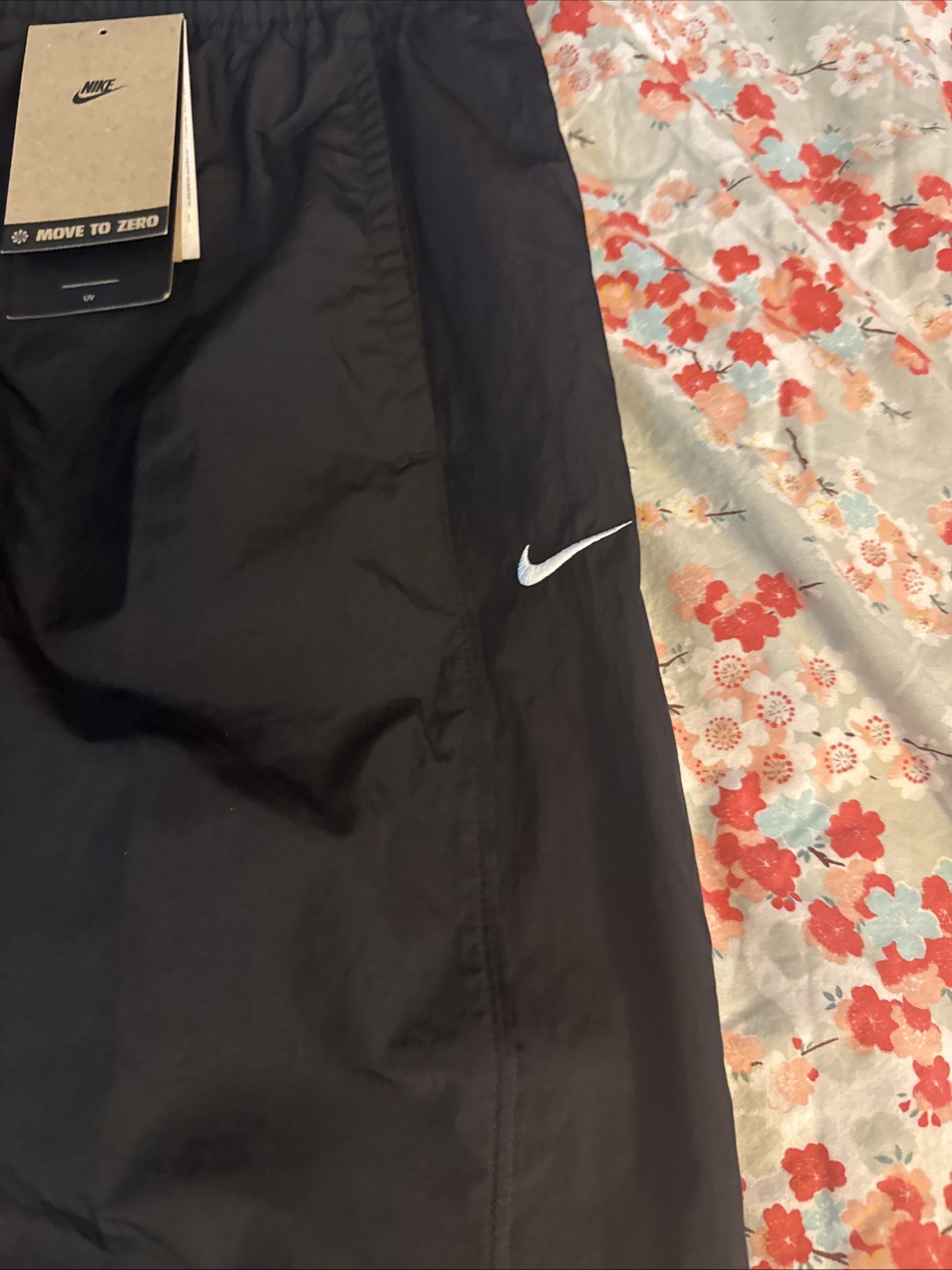 Nike Women's Windrunner High-Waisted Woven Open-Hem Pants Black Size Large image 6
