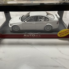 With Box 1 18 Scale BMW 320si WTCC 2005 Plain Body Version AUTOart Mini Car Mode