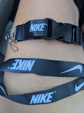 NEW 20" NIKE LANYARD DETACHABLE BLACK KEY CHAIN With Classic WHITE Swoosh Design