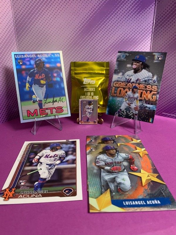 Luisangel Acuna METS 2025 Topps Series 2 Collectible Rookie Pin + FIVE CARDS