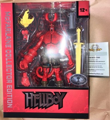 HELLBOY McFarlane Collector Platinum Edition + Unscratched Card NEW IN HAND
