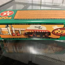 TEXACO 1934 DIAMOND T TANKER DOODLE BUG DIE CAST COIN BANK 1994 ERTL N.I.P.
