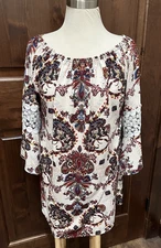 Win Win Pinwheel Sleeve Tunic Sz L-XL Crochet Boho Lightweight Artsy Earthy Easy