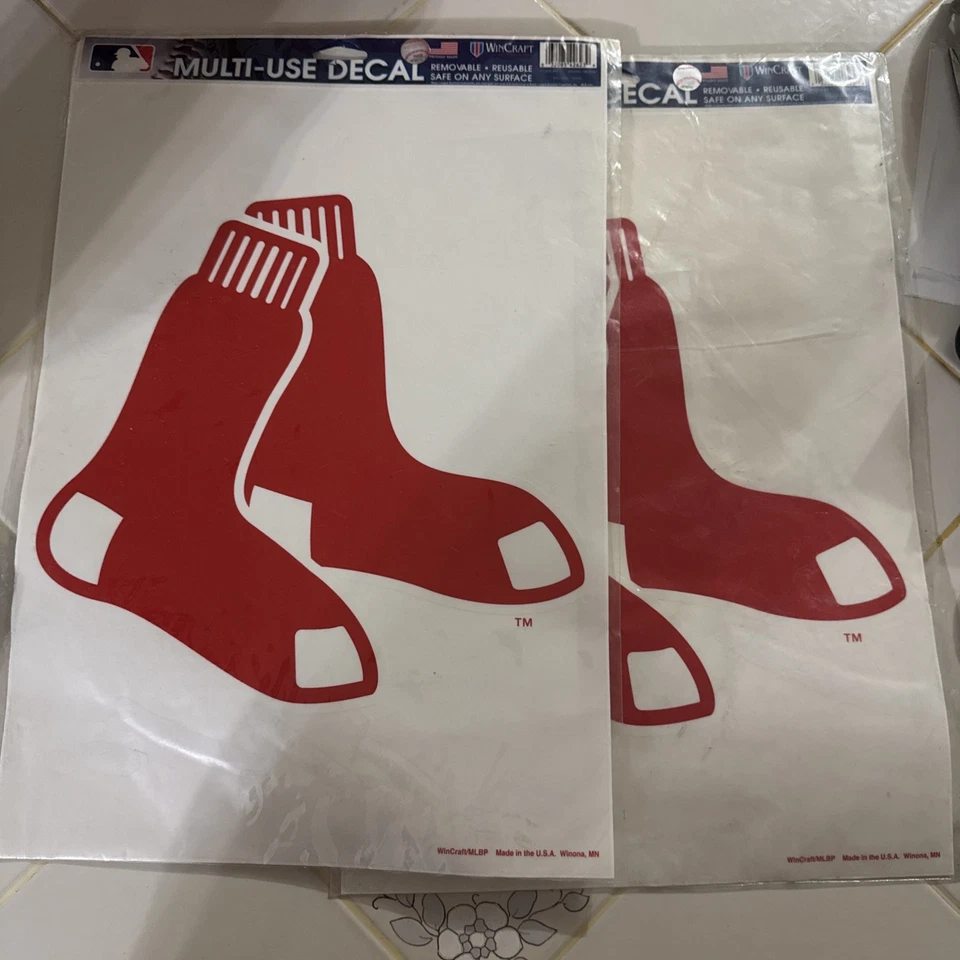 Lote de 2 calcetines colgantes grandes Boston Red Sox MLB 11"" calcomanías con logotipo de equipo multiusos Foto 3 de 4