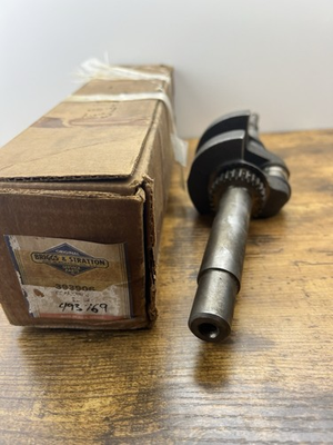 #ad Briggs amp; Stratton 393906 Crankshaft NOS OEM Vintage Small Engine Part USA Unused $38.95