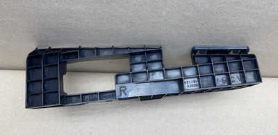 10-15 LEXUS IS250C IS350C FRONT RIGHT BUMPER COVER BRACKET OEM 52115-53060
