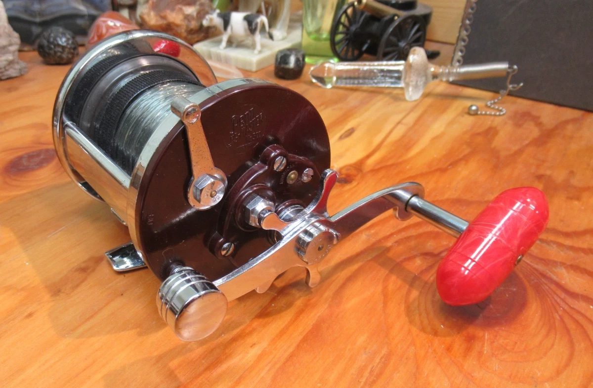 Moulinet de pêche vintage Daiwa 503 années 1970 - France