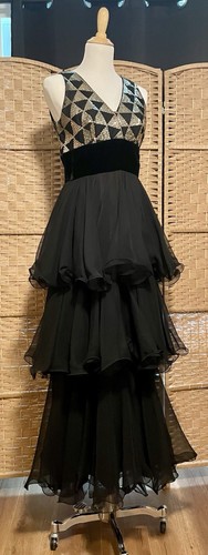 VTG 60s Black Sequin Maxi Dress Gown Velvet Waist Lettuce Hem Tiered Ruffle Med - Picture 3 of 22