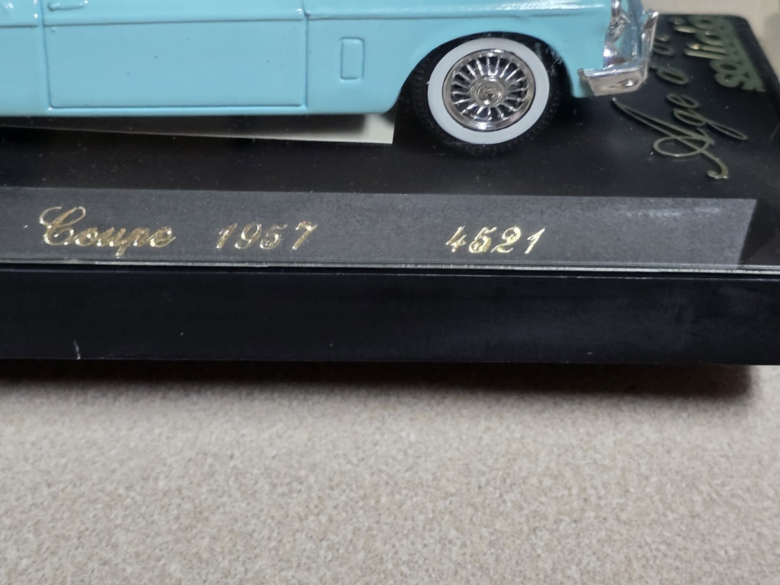 Picture 3 of 6