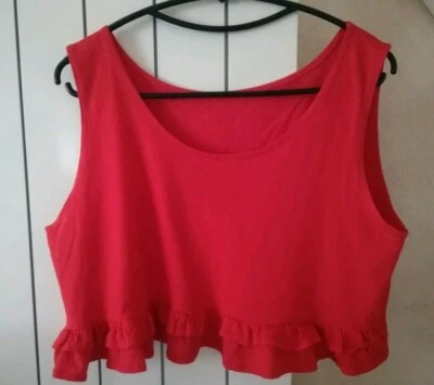 Haut/top rouge, court, sans manches, 2 volants à la base, taille 40, TBE - Photo 1/2
