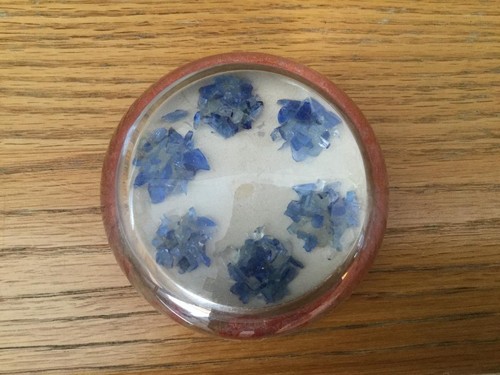 Paperweight