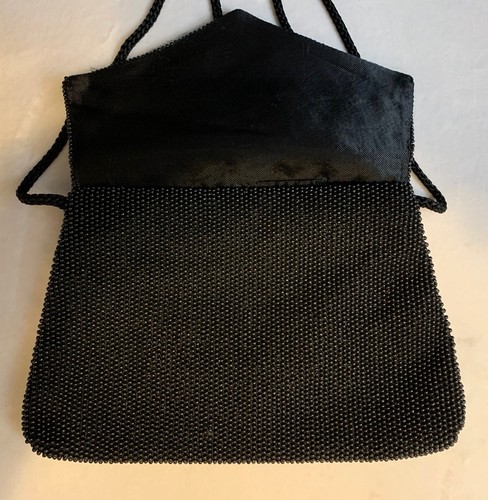 Schöne schwarze Abendtasche mit Perlen - Bild 3 von 9