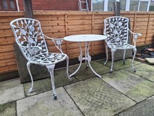 Garden Furniture Painted Metal Table + 2 Chairs