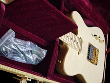 VERY NICE MAPLE FLAMED TELE STYLE ELECTRIC GUITAR WITH HARD SHELL TWEED CASE