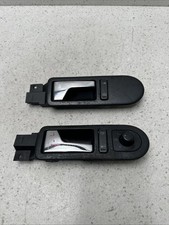 2002 Vw New Beetle Right Left Side Inner Door Handle Pair 2002 Vw New Beetle Right Left Side Inner Door Handle Pair
