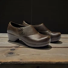 Dansko Womens Professional Leather Clogs Shoes Size 37 Brown Cross Stitch