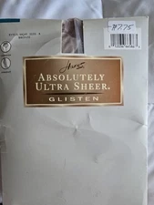 HANES ABSOLUTELY ULTRA SHEER GLISTEN! STYLE: 00Q49, SIZE: A, BRONZE, SANDALFOOT